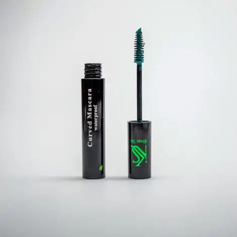 mascara- green